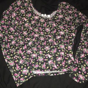 Off the shoulder long sleeve